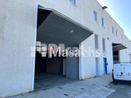 For rent industrial, 718 m²