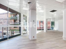For rent office, 215.00 m², Paseo de Maragall