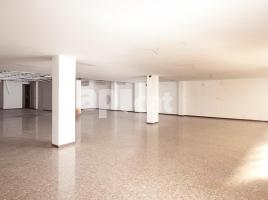 For rent office, 317.00 m², Calle del Bruc