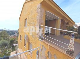 Houses (terraced house), 230.00 m², near bus and train, almost new