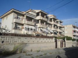 Flat, 71.00 m², near bus and train, Residencial