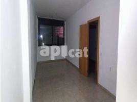 Flat, 95.00 m², near bus and train, almost new, Piera