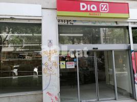 For rent business premises, 1184.00 m², close to bus and metro, Calle de Rocafort, 244