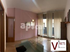 For rent flat, 62.00 m², near bus and train, almost new