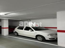 Parking, 13.00 m², Avenida de València