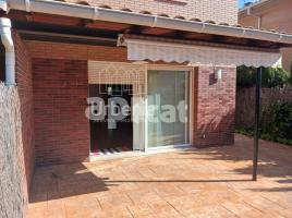  (unifamiliar adossada), 148 m², fast neu, Zona