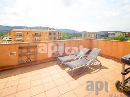Houses (terraced house), 262.00 m², almost new, Calle Remences