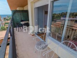 Apartament, 63 m², près de bus et de train