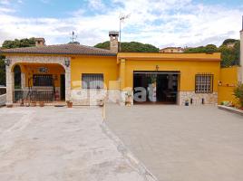 Houses (villa / tower), 195.00 m², almost new