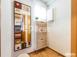 Flat, 83.00 m², near bus and train, Calle de les Salenques