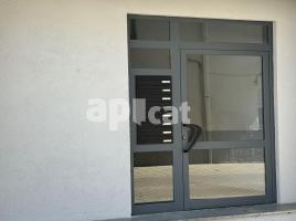 Pis, 110.00 m², près de bus et de train, Calle PONENT, 1