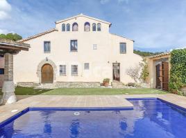 Houses (masia), 692.00 m²