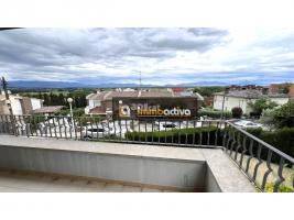 Terraced house, 475.00 m²