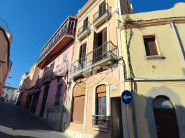 Houses (terraced house), 312.00 m², near bus and train, Calafell Pueblo