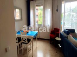 Flat, 106.00 m², close to bus and metro, Can Baró