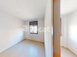 New home - Flat in, 60.94 m², near bus and train, new