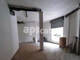 Local comercial, 81.00 m², prop de bus i tren, seminou, Calle de Maria Aurèlia Capmany