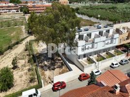 Houses (terraced house), 246.00 m², new, Calle JACINT VERDAGUER