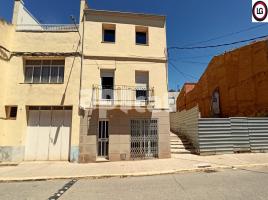  (unifamiliar adossada), 241.00 m², Calle Major, 12