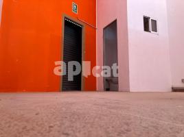 Lloguer local comercial, 82.00 m², Calle de Joan Ramon Benaprès