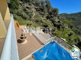 Casa (chalet / torre), 253.00 m², seminuevo, Calle Mirón, 51