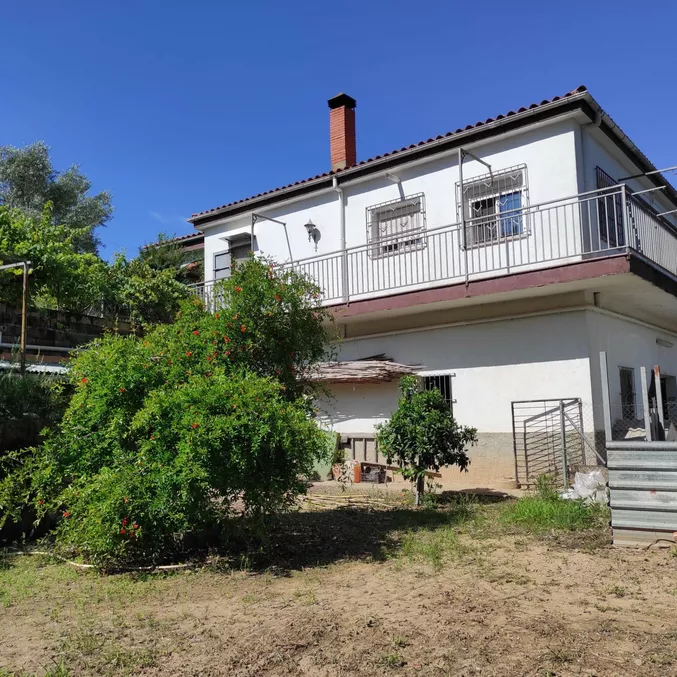 Casa (chalet / torre), 253 m²