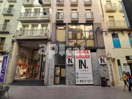 For rent business premises, 260.00 m², near bus and train, Calle Magdalena