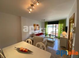 Attic, 74.00 m², almost new, Rambla de Jaume I