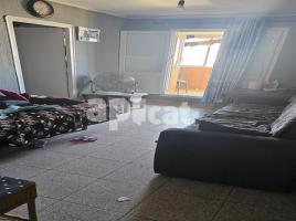 Àtic, 53.00 m², prop de bus i tren, Calle del Molí