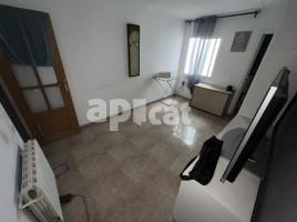 Pis, 50.00 m², Calle d'Empúries