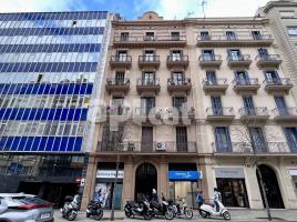 Pis, 140.00 m², على مقربة من الحافلات والمترو, Calle de Balmes, 249