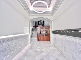 Pis, 140.00 m², حافلة قرب والقطار, Calle de Balmes, 249