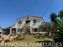 Detached house, 242.00 m²