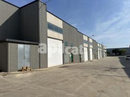 For rent industrial, 805.00 m², almost new, Calle del Mas d'en Colom, 8