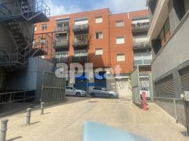 Local, 749.00 m², Avenida de Cerdanyola