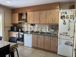 Houses (terraced house), 210.00 m², almost new