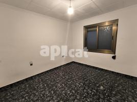 Flat, 70.00 m², near bus and train, Calle d'Ignasi Iglesias