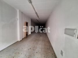 , 220.00 m², Avenida Raval del Carme