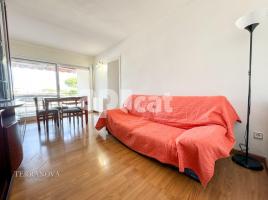 Àtic, 70.00 m², 附近的公共汽車和火車, Gran Via del Mar-Zona Universitaria