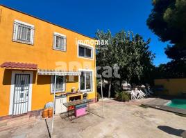 Houses (terraced house), 121 m², Zona