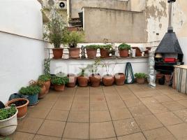 Houses (terraced house), 169.00 m², near bus and train, Calle de Saragossa