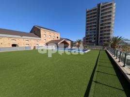 Apartament, 115.00 m², seminou