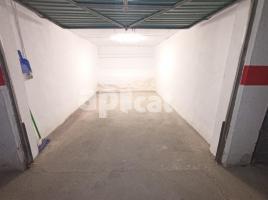 , 12.00 m², Calle de la Font, 2