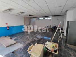 Local comercial, 95.00 m², Calle de Francesc Cambó