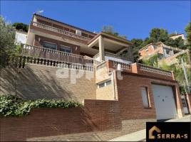 Casa (xalet / torre), 289.00 m², seminou