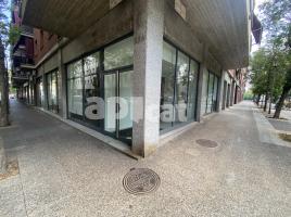 Local comercial, 188.00 m², Calle Castelló de la Plana