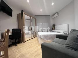 Apartament, 30.00 m², prop de bus i tren, Calle del Caire