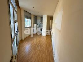 Apartament, 55.00 m², 附近的公共汽車和火車, 九成新, Calle de Sant Sebastià