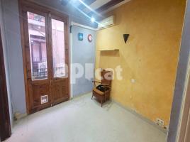 Pis, 40.00 m², prop de bus i tren, Calle dels Salvador