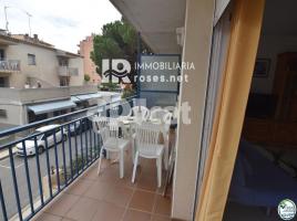 Apartament, 71 m², Zona